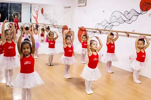 Aulas de iniciação à dança infantil